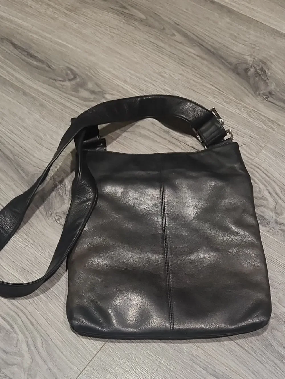 Leather Black Supple North/South Vtg Perlina Crossbody Bag